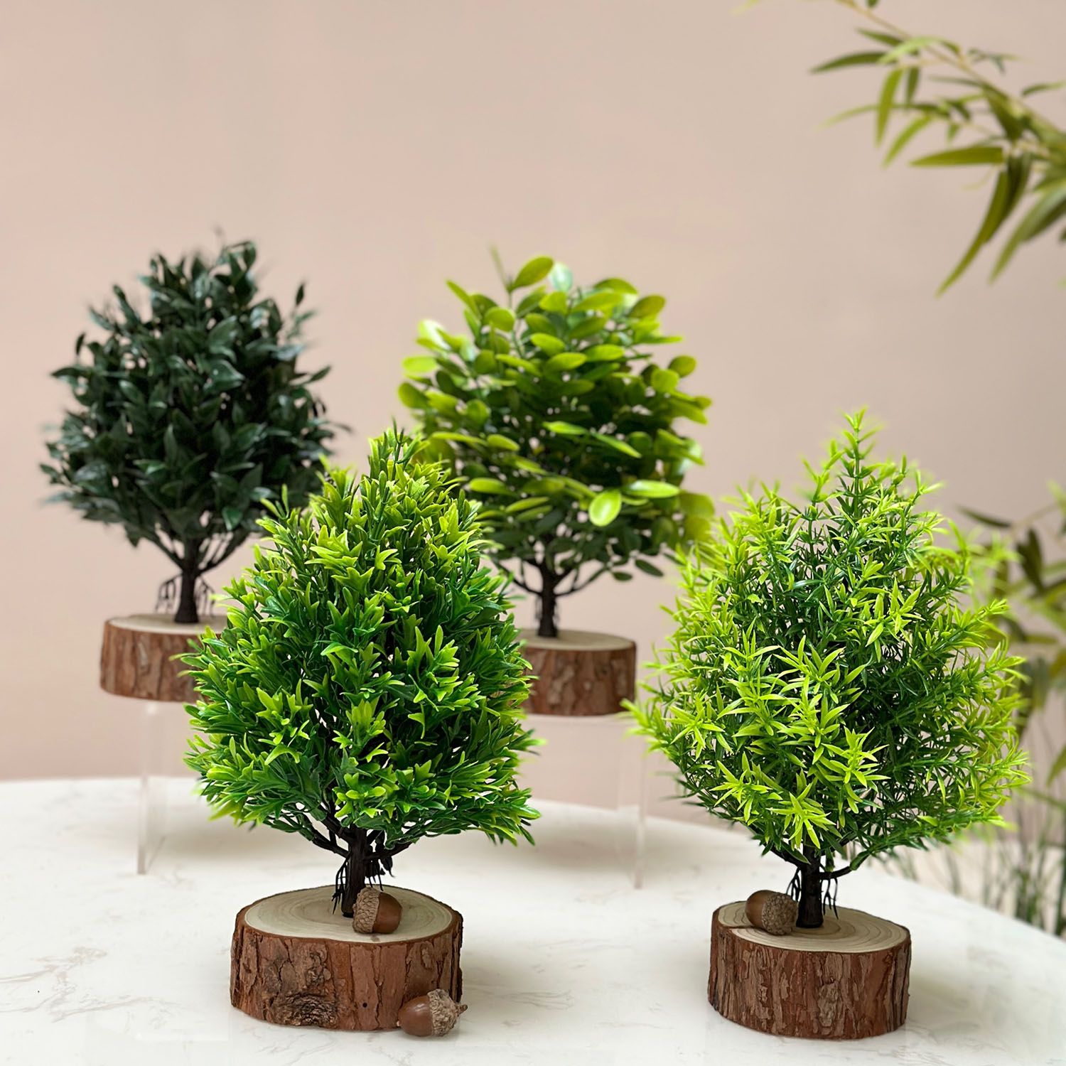 simulated artificial green plant ornaments green plant potted realistic and maintenance-free ldecorations for living room,office desk，tabletop Suitable for home soft decoration.landscape decoration