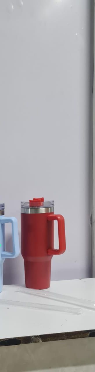 Cute Mugs STANLEY CUPS Stainless Steel Tumbler with Handle & Straw Lid, Insulated Reusable Stainless Steel Travel Mug double wall vacuum insulation technology, keeping your drinks at the perfect temp
