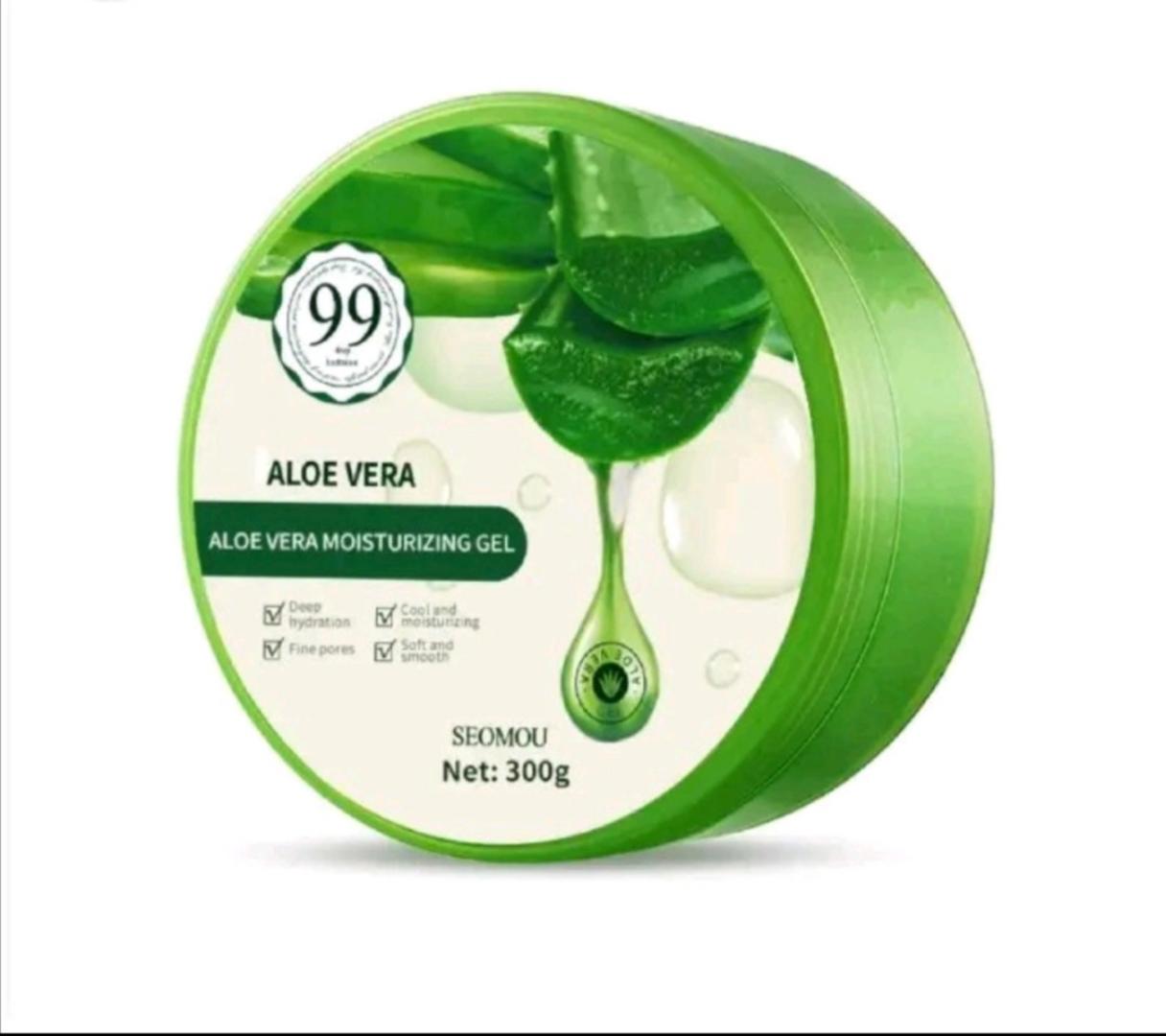 99% Aloe Vera Moisturizing Gel with natural extracts for Deep Hydration, Pore Refining, Nourishes & Soothing, refreshes and softens dry skin, fights Acne Ideal for Skin, Scalp & Hair Hydration, Calmin