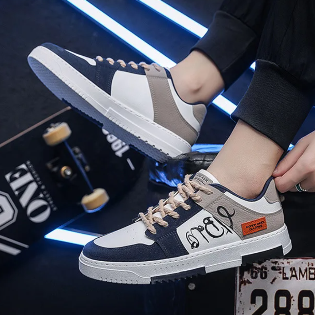 Men shoes men sports casual skateboard shoes fashion Boy Sneaker Local fast delivery