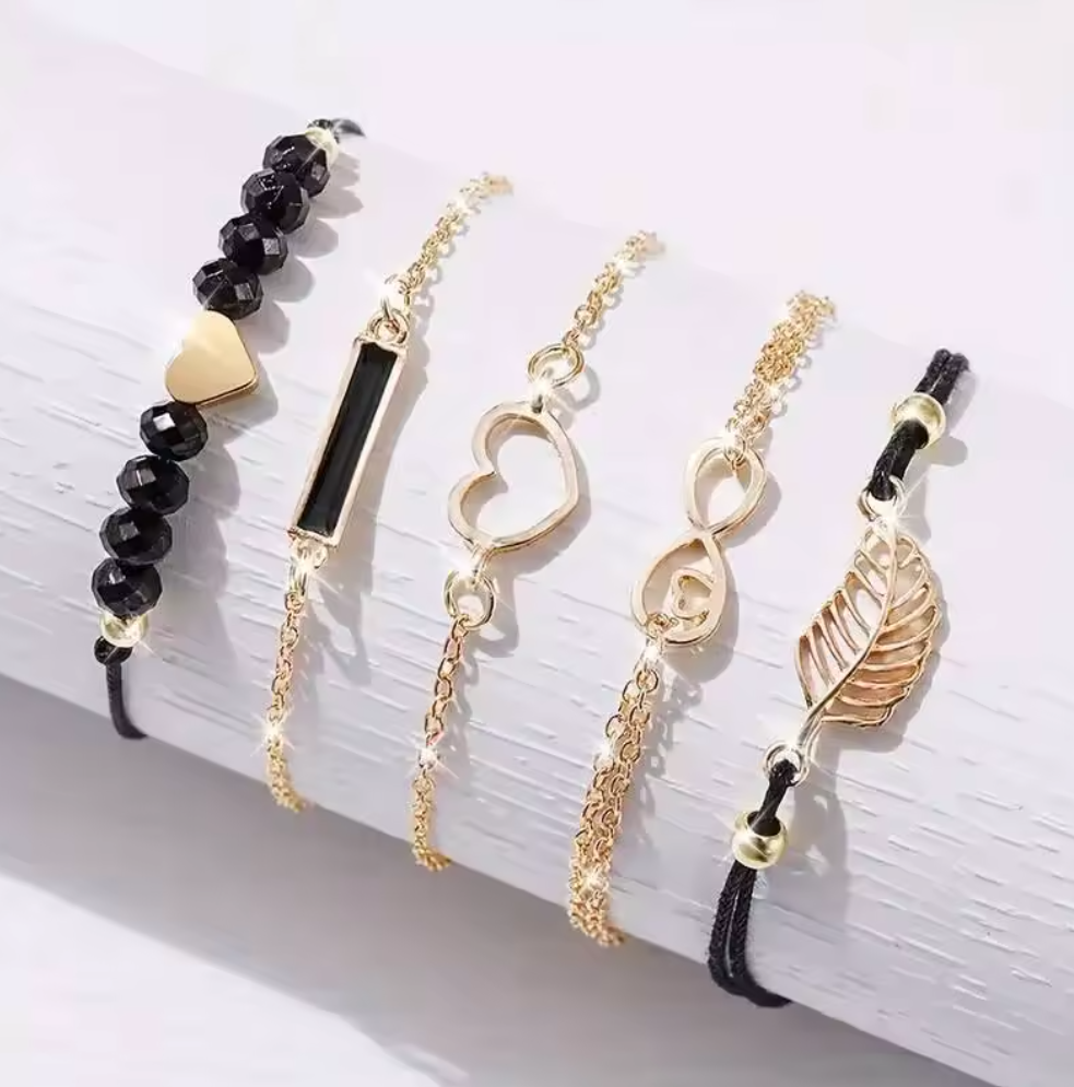 6PCS/Set Fashion Rhinestone Women's Watches Ladies Heart Dial Quartz Watch Leaf Bracelets Set Local fast delivery