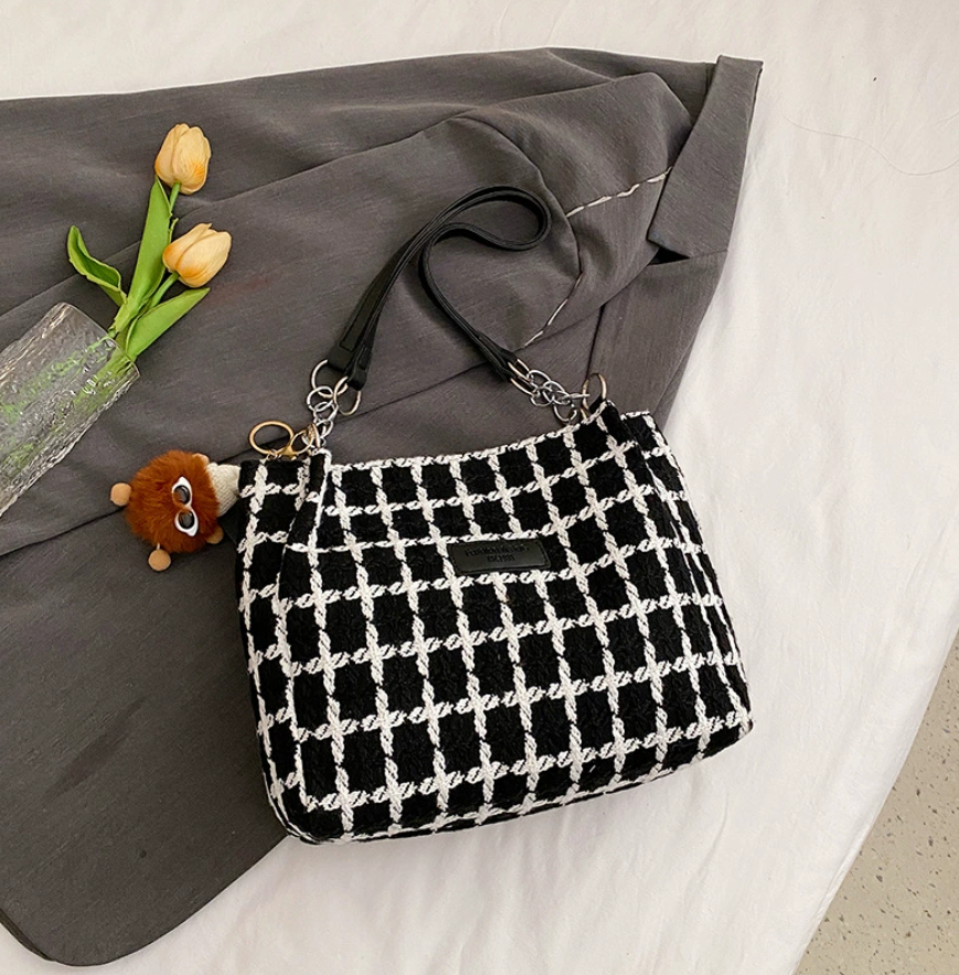 Ladies Shoulder Bags Ladies Bag Fashion Bag Women's Casual Trend Shoulder Bag Tote Bag Women Handbags Girl bag Fast delivery within 1-5 days