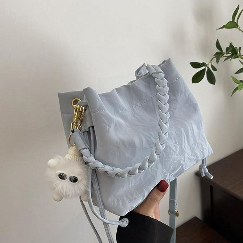 'K GOLBUY'Sense of luxury, foreign style, niche pink bag, women's new versatile crossbody bag, fashion handbag, bucket bag.