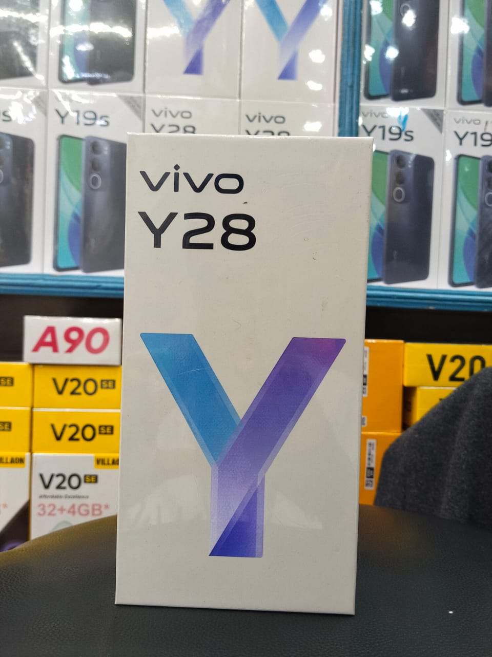 VIVO Y28