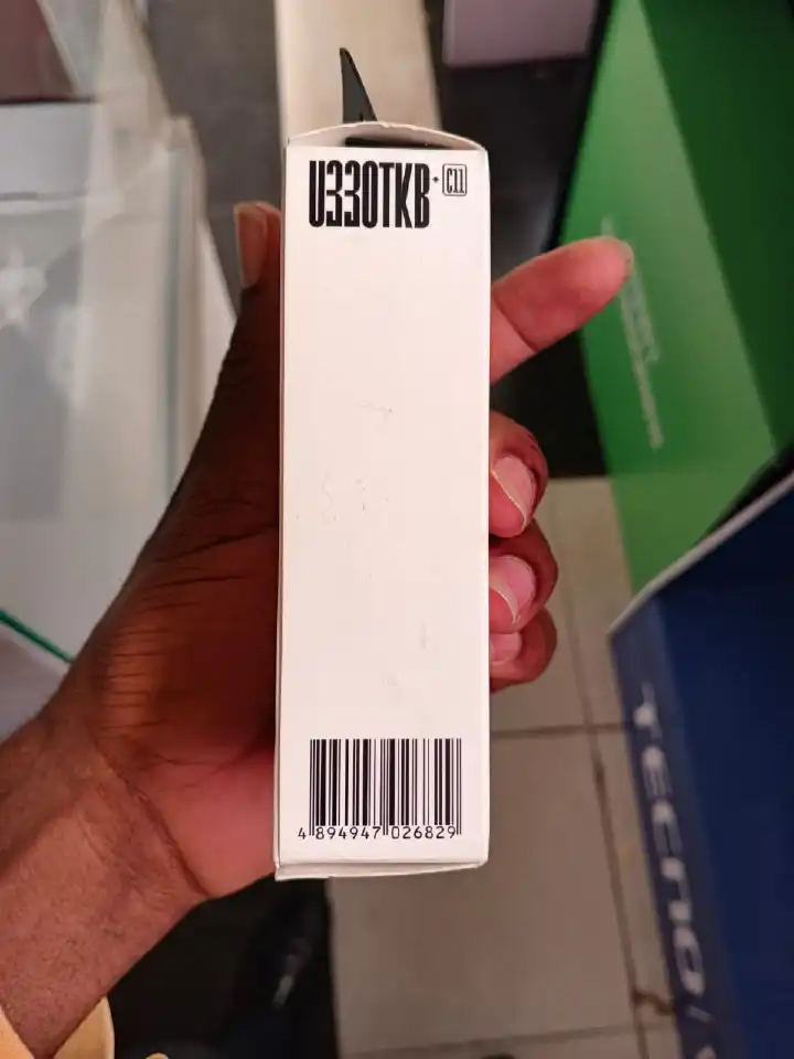 ORIGINAL TECNO CHARGER  33W (U330TKB+C11) 50% SPEED-UP  USB-A PORT COMPACT INBOX KIT 100V -240V WITH WIDE RANGE OF VOLTAGE  FUNCTIONS ,  BUILT-IN  SHORT CIRCUIT /OVERVOLTAGE/OVER HEAT PROTECTION