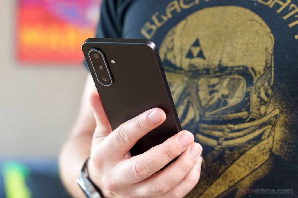 SAMSUNG GALAXY A17 5G, 6GB RAM 128GB ROM,5000mAh 25W CHARGER, TRIPLE REAR CAMERA 50MP+5MP+2MP AND 13MP SELFIE CAMERA 6YRS SECURITY UPDATES UPTO 6 GENERATION OS UPGRADES