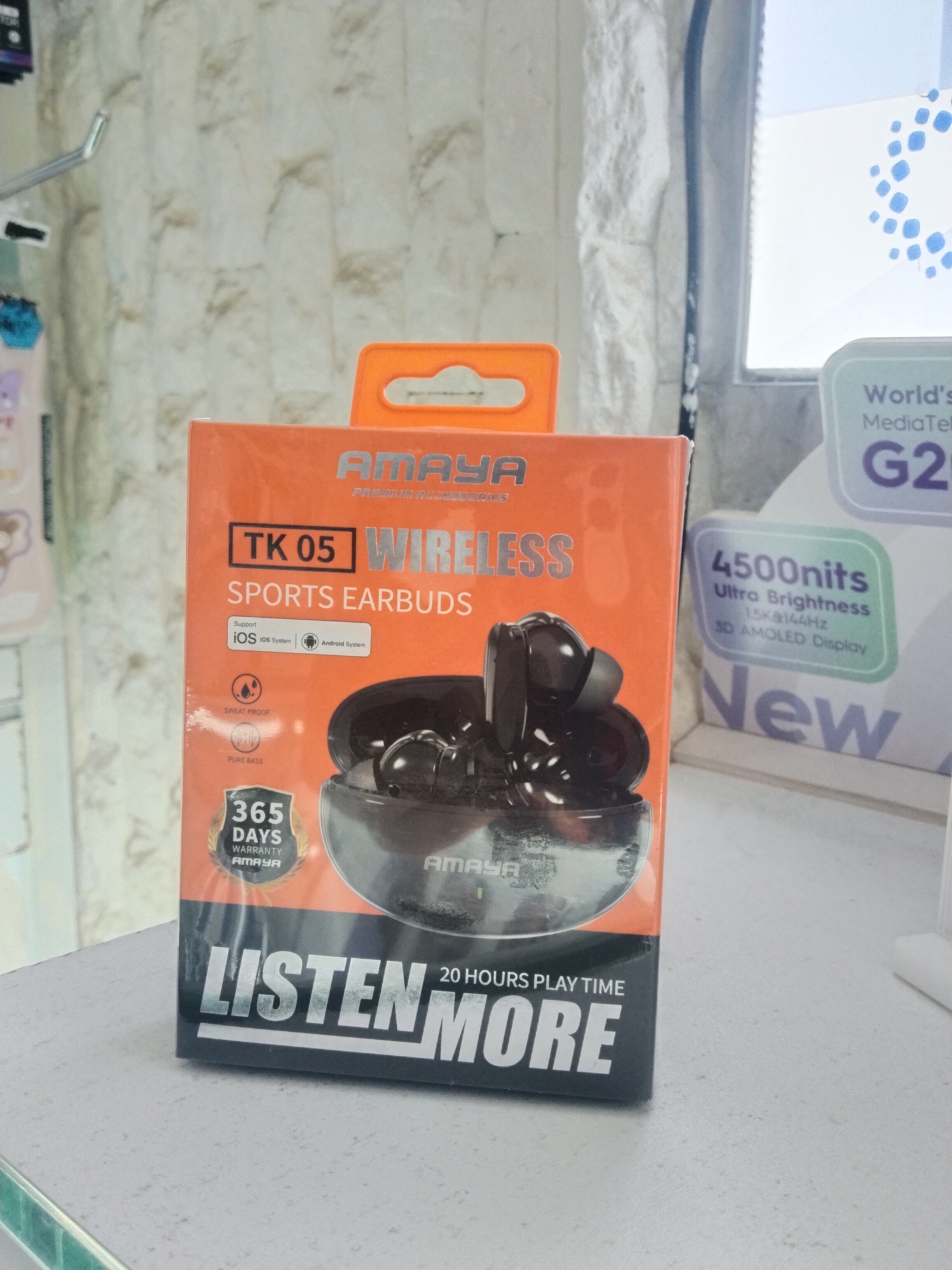 AMAYA TK05 earpods Strong bass sound ,long battery and good for sports and daily activities