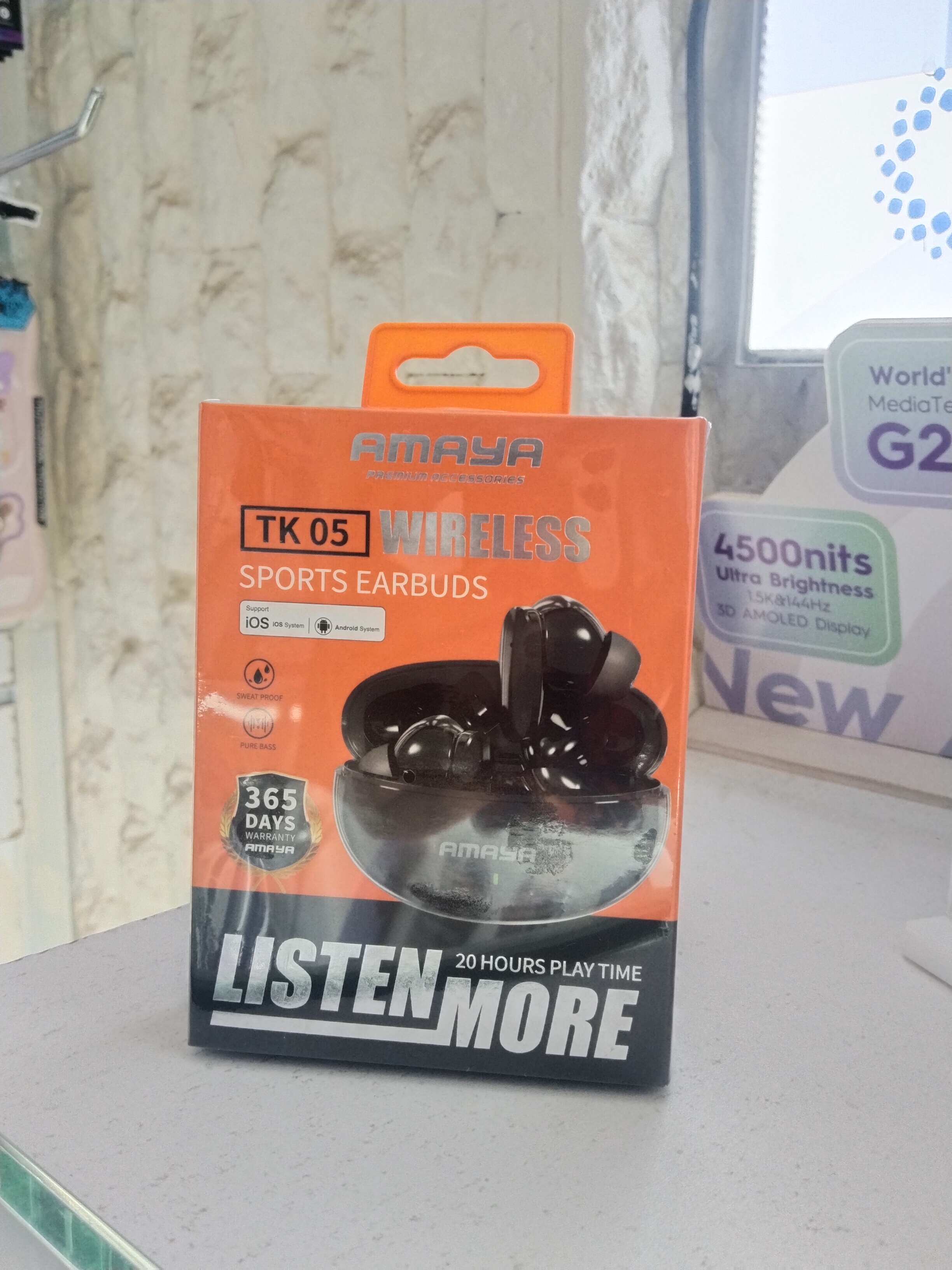 AMAYA TK05 earpods Strong bass sound ,long battery and good for sports and daily activities