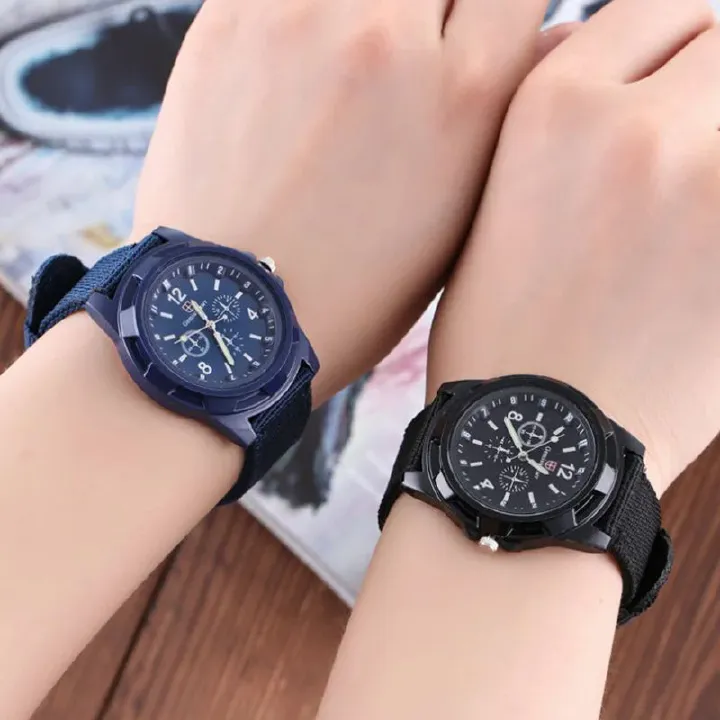 New Men's Watch Luxury Bracelet Multi Piece Set Fashion Business Black Leather Quartz Watch Men's Gift Set