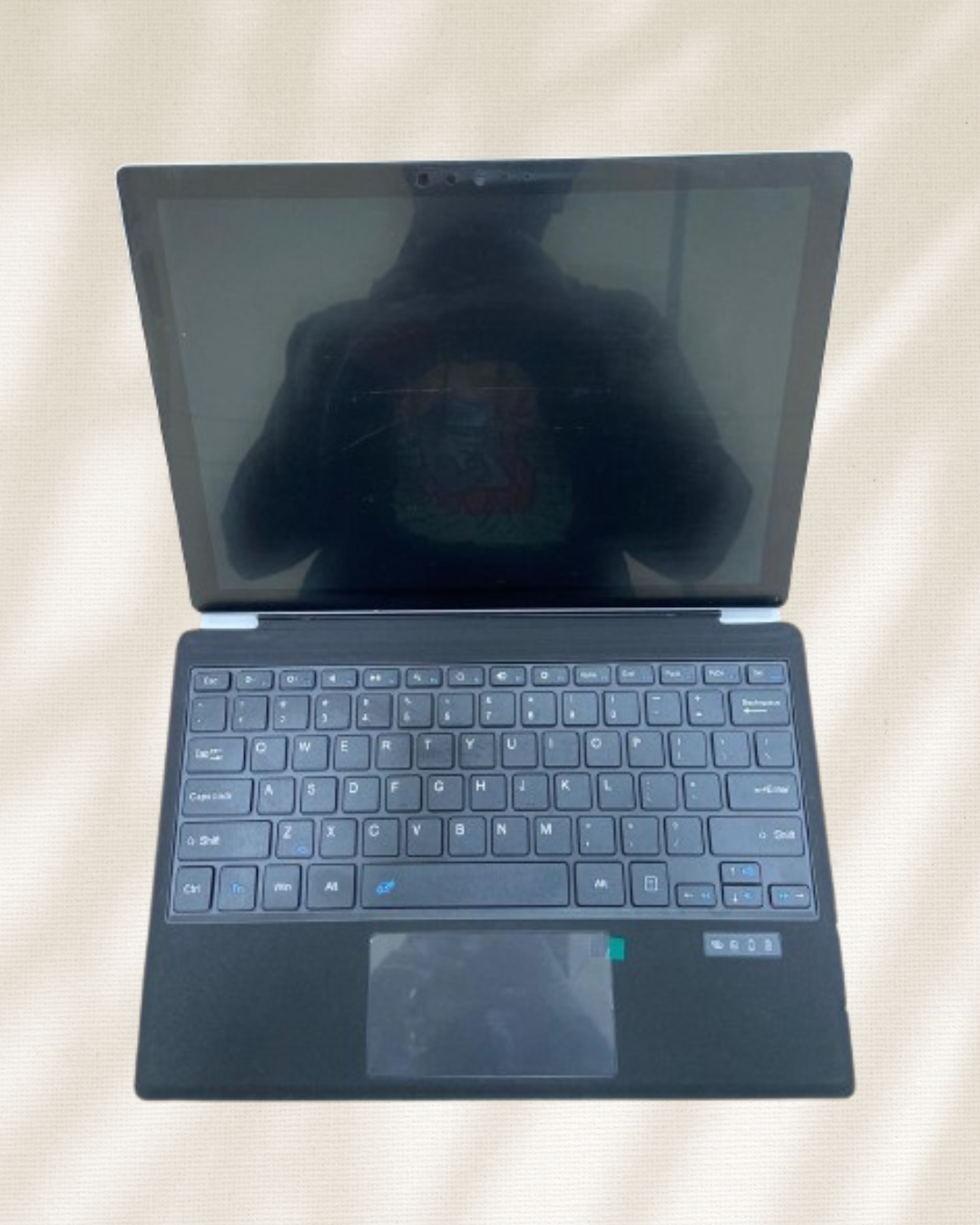 Micro Surface Tablet - Intel Core i5 7th Gen, 8GB RAM, 256GB SSD - Powerful and Portable Tablet