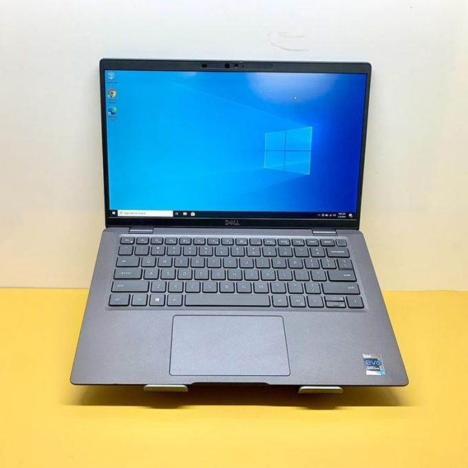 DELL Latitude 7420 Core i5 11th Gen 14" FHD Laptop windows 11 pro installed plus complete charger