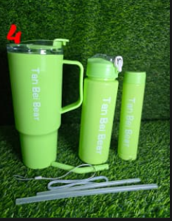 3in1 stanley cup Gift Set  portable coffee,tea, smoothie,juice mug with straw. High-quality travel mug, BPA-free plastic lid