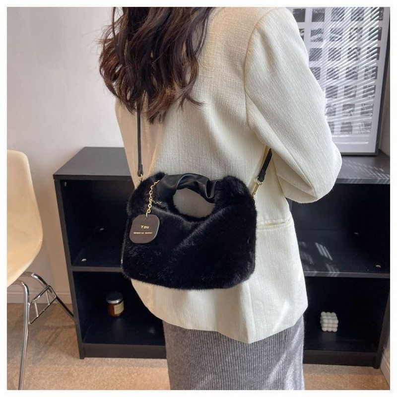 Women Plush Tote Bag Crossbody Bags Ladies Bags Fashion Shoulder Bag Sling Bags Mini Women Bag Handbag Soft Winter Womenbags Woman Bag Crossbody Cute Womenbag