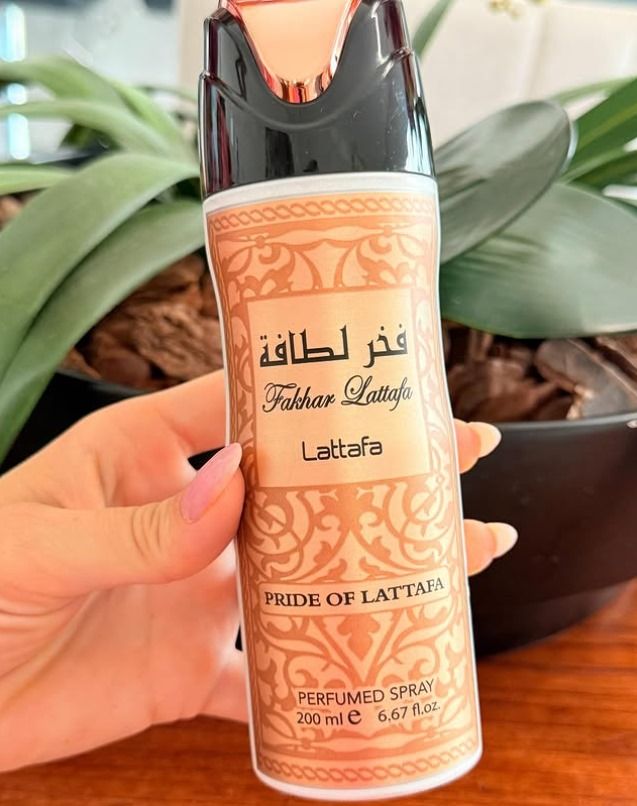 Lattafa Fakhar Women Pride of Lattafa Deodorant Body Spray for Women 200ml