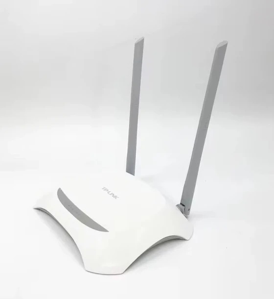 TP-Link Refurbished Wireless Router – 300Mbps Speed, 3G/4G USB Modem Support, WAN Backup, WPS Security, Bandwidth Control – Always-Online Internet for Smart Homes & Offices