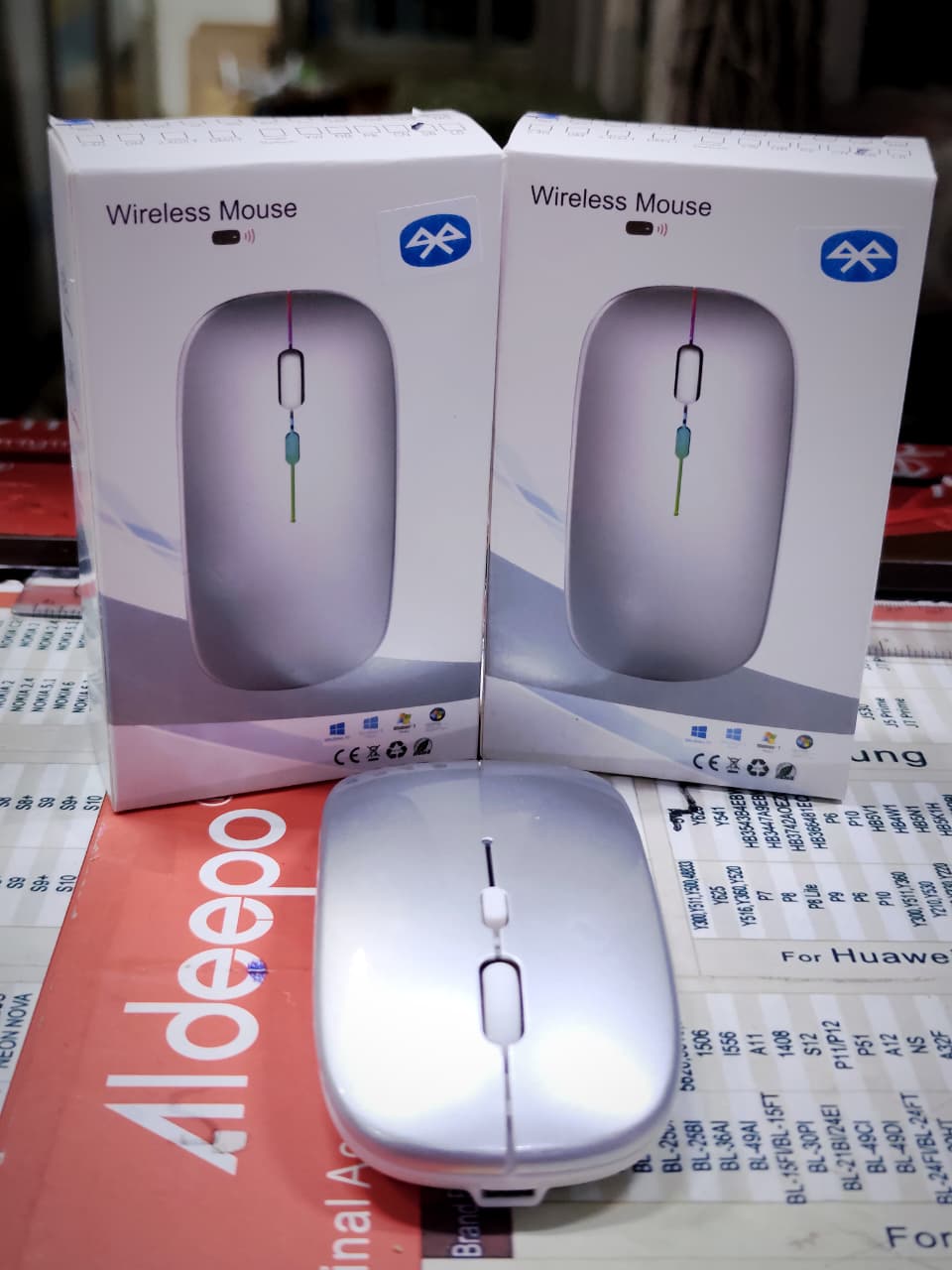Wireless Rechargeable Mouse | Dual Mode Bluetooth & 2.4GHz USB | Silent Click | Ergonomic Design | Adjustable DPI | Compatible with Laptop, Desktop, Tablet & Smartphone