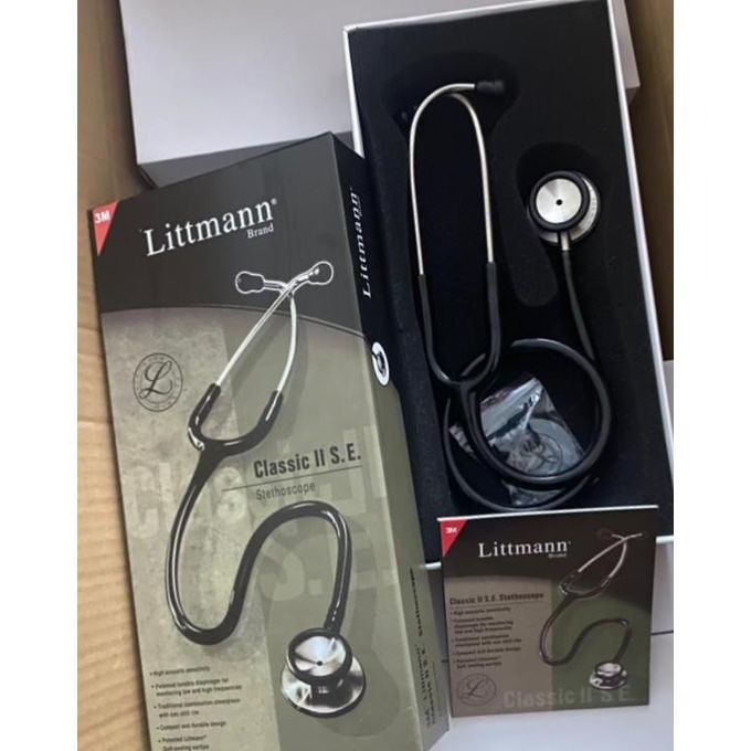 3M Littmann Classic II S.E Stethoscope | High Acoustic Sensitivity | Dual-Sided Chestpiece | Tunable Diaphragm | Durable Stainless Steel | Doctors, Nurses & Medical Students