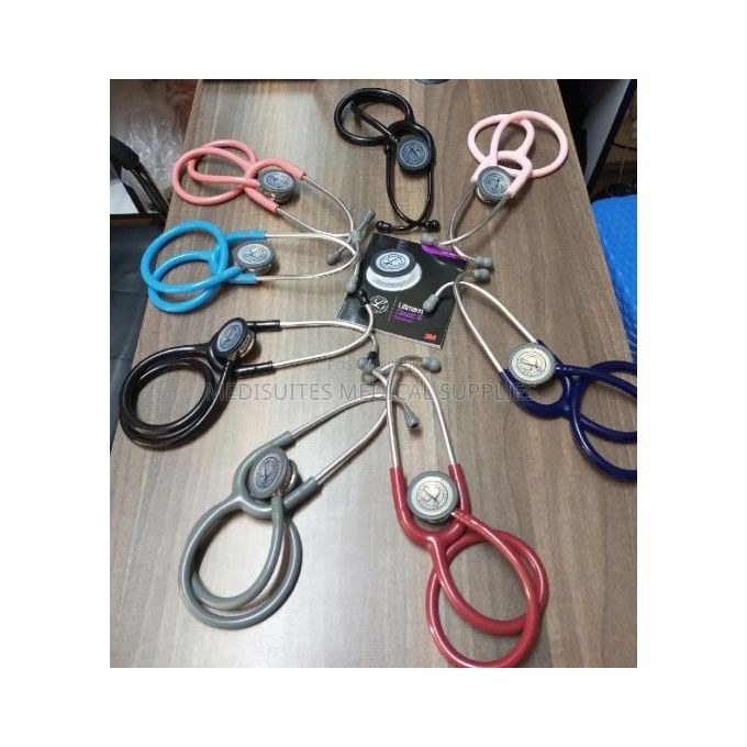 3M Littmann Classic III Stethoscope | More Than 2X Louder | Dual-Sided Chestpiece | Tunable Diaphragm | Stainless Steel | Lightweight & Durable | Medical Professionals