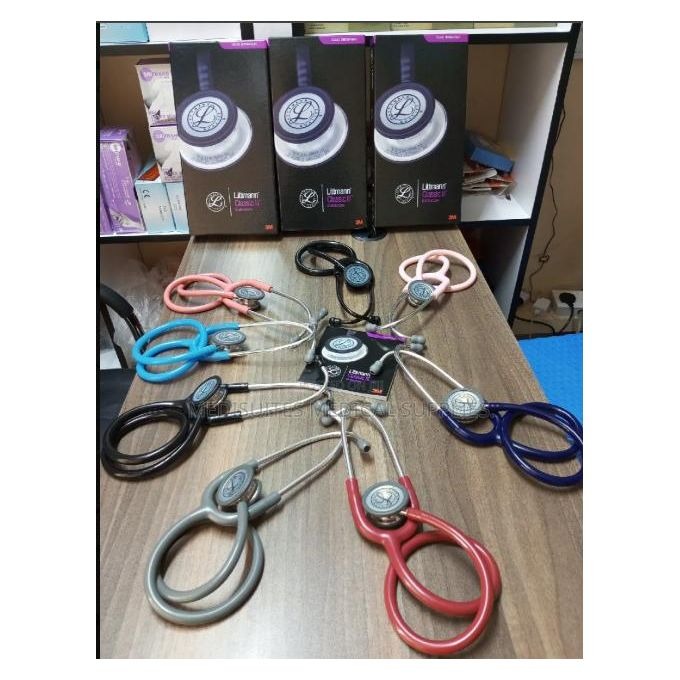 3M Littmann Classic III Stethoscope | More Than 2X Louder | Dual-Sided Chestpiece | Tunable Diaphragm | Stainless Steel | Lightweight & Durable | Medical Professionals