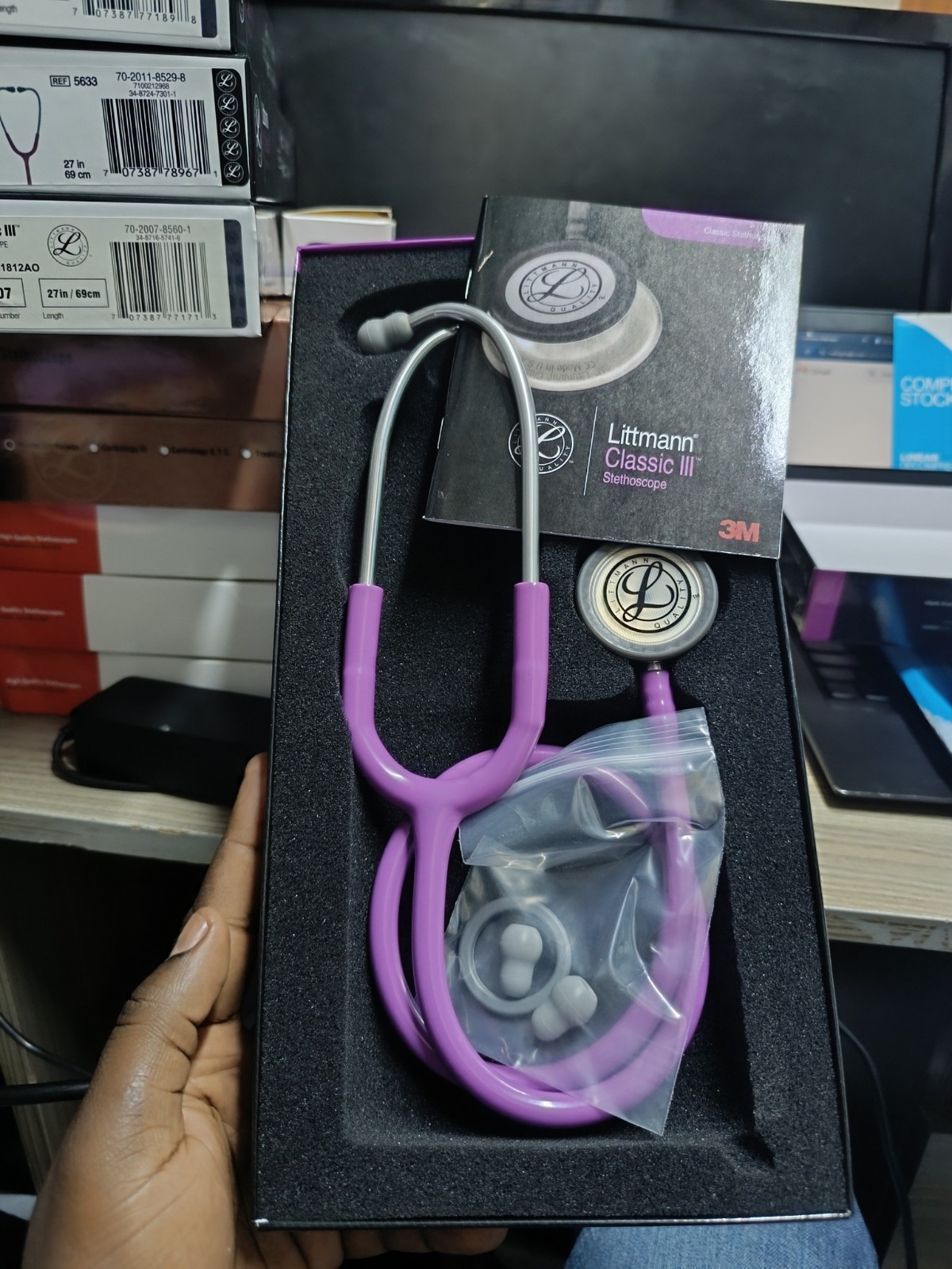 3M Littmann Classic III Stethoscope | More Than 2X Louder | Dual-Sided Chestpiece | Tunable Diaphragm | Stainless Steel | Lightweight & Durable | Medical Professionals