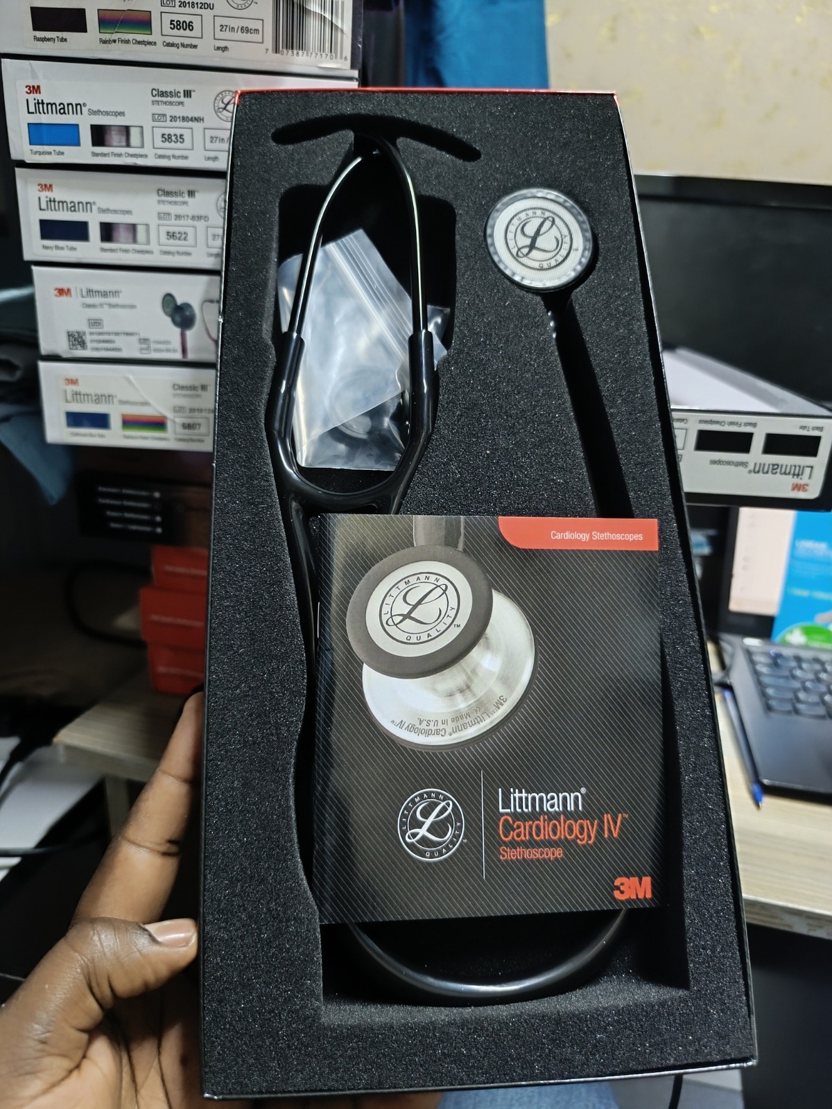 3M Littmann Cardiology IV Stethoscope | High Acoustic Sensitivity | Dual-Sided Chestpiece | Tunable Diaphragm | Stainless Steel | Durable & Comfortable | Medical Professionals