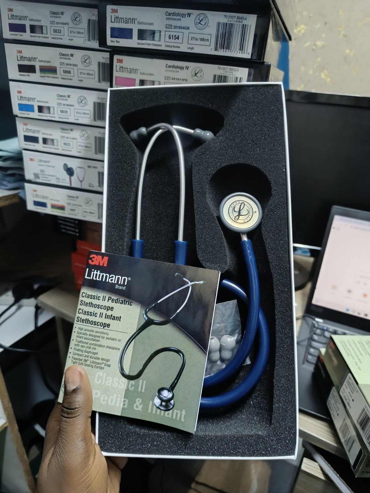 3M Littmann Classic II Pediatric Stethoscope | High Acoustic Sensitivity | Stainless Steel Chestpiece | Soft-Sealing Ear Tips | Lightweight & Durable | Medical Professionals