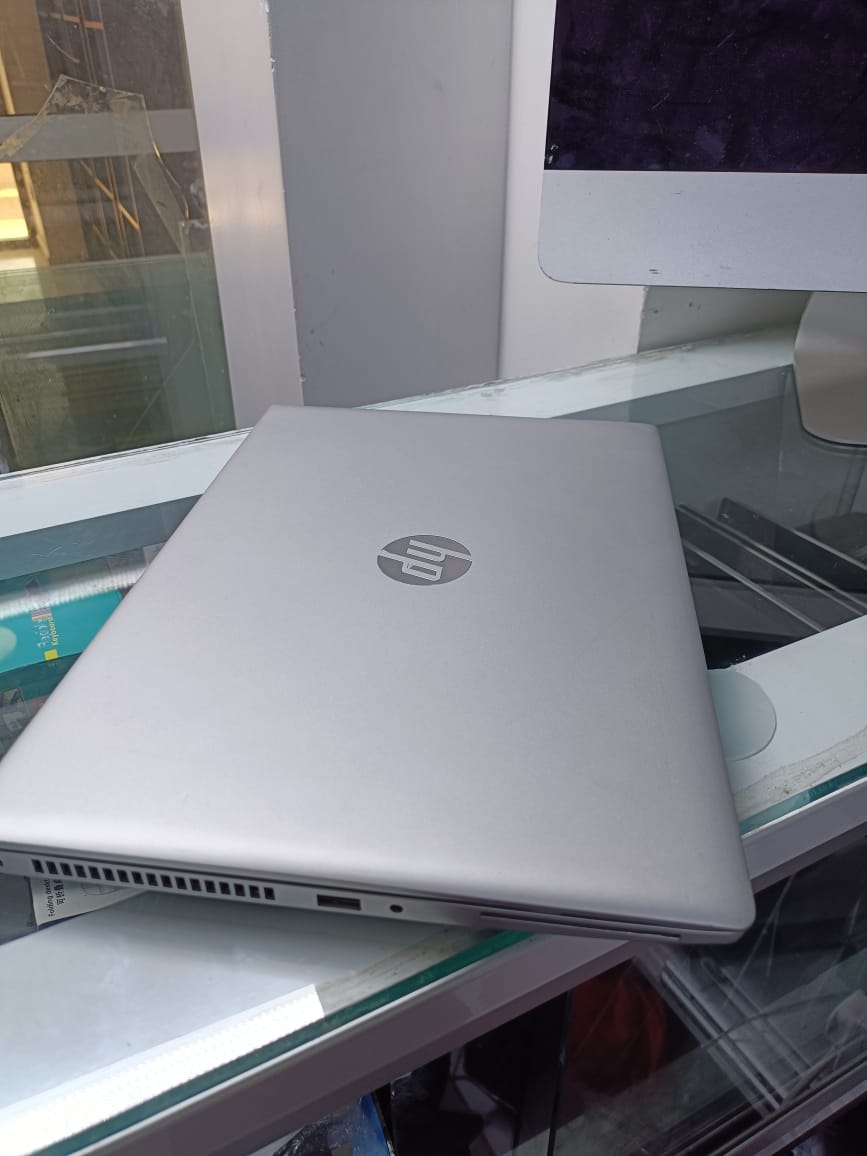 HP ProBook 640 G5 8th Gen Intel 8GB RAM  256GB SSD Slim, Secure, and Powerful 
HP Featuring an 8th Generation Intel Core i5 processor, 8GB of DDR4 RAM, and a fast 256GB SSD, this laptop offers