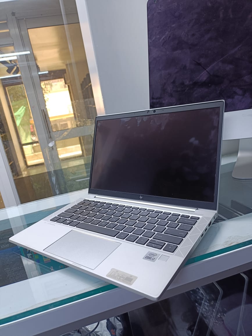 HP EliteBook 830 G7 is a premium 13.3-inch business laptop designed for professionals seeking performance, portability, and security. Powered by a 10th Gen Intel Core i7 processor and equipped