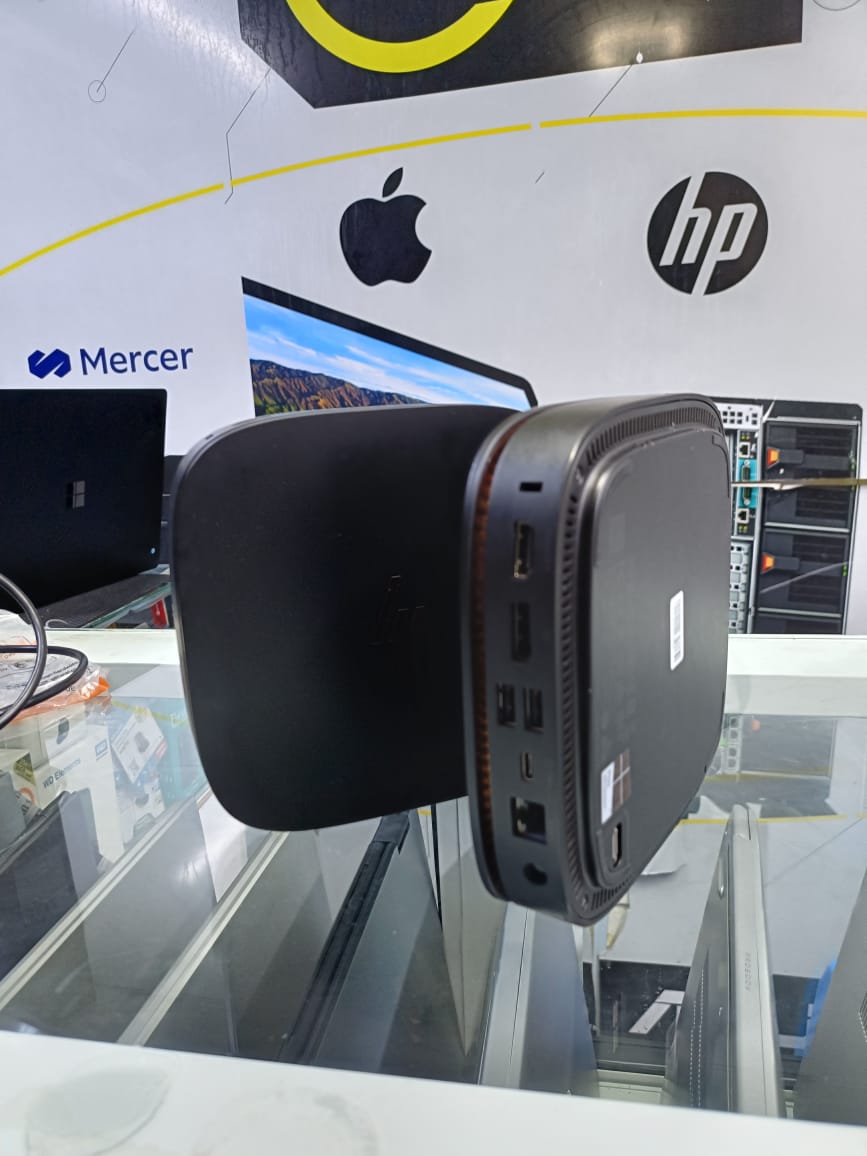 REFUBLISHED HP SLICE G1  COI5  6TH GENERATION 8GBRAM 128GBSSD 
Its stackable design allows users to customize the system with various modules, enhancing functionality based on specific needs.