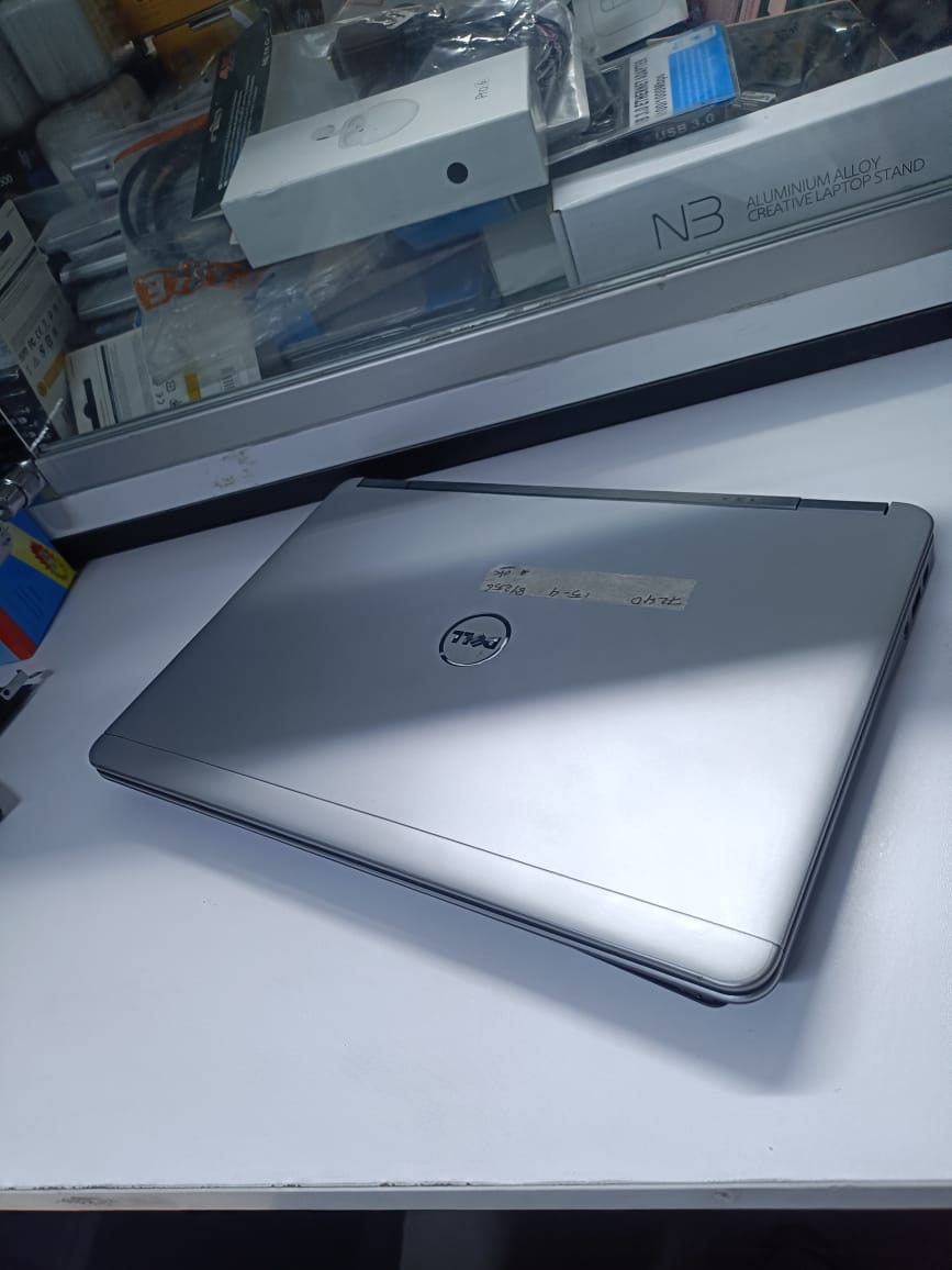 Dell Latitude E7240 is a business-grade ultrabook with an Intel Core i5 processor, 8GB of RAM, and a 256GB SSD. It features a 12.5-inch display and is known for its portability and performance