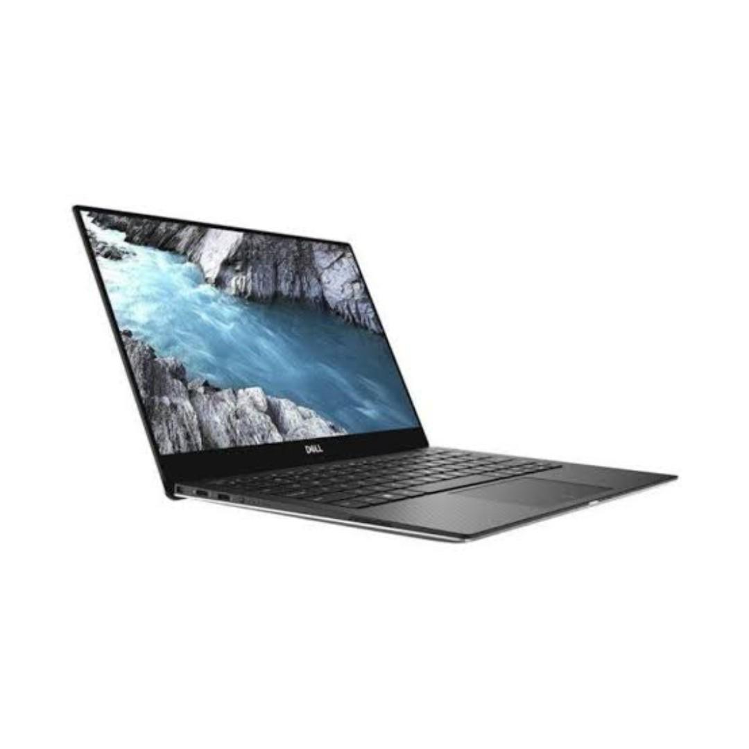 Dell XPS 13 9370 Core I7-8550U, 13.3″ UHD 4K Touch Display, 512GB SSD, 16GB RAM, Fingerprint Reader, Backlit Keyboard, Windows 10 (REFURBISHED) - Dell