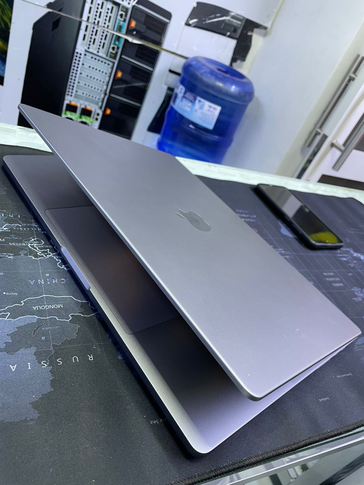 Apple MacBook Pro 16" (2021) 16gb Ram  512gbssd with the powerful M1 Pro chip is built for professionals who demand desktop-level performance in a portable design