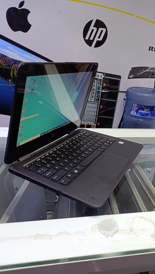 HP ProBook x360 11 G2 EE is a compact, versatile 11.6-inch 2-in-1 touchscreen laptop COI5 7TH GENERATION 8GBRAM 256GBSSD X360  TOUCHSCREEN