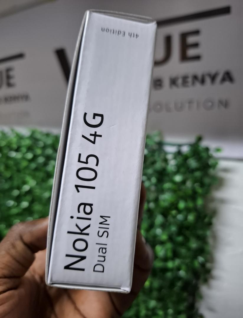 NOKIA 105 4G DUAL, has 4G-supported HD calling¹ and a long-lasting battery² – everything you need for long, clear conversations.