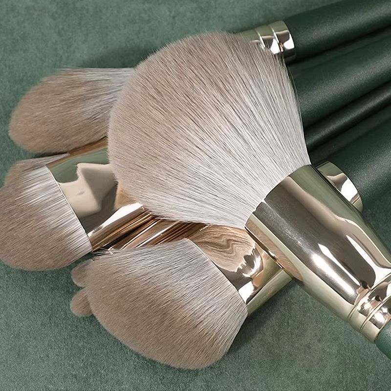 Makeup Brushes Soft Fluffy Makeup Tools Cosmetic Powder Eye Shadow Foundation Blush Blending Beauty Make Up Brush Beauty
