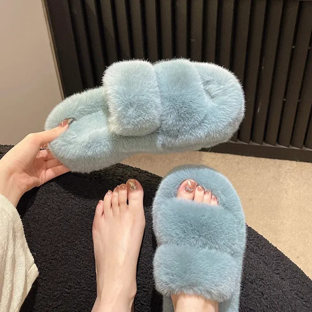 Premium Ladies Womens Fluffy Faux Fur Slippers Women Indoor Outdoor Fashion Metal Platform Slipper Open Toe Slides Sandals