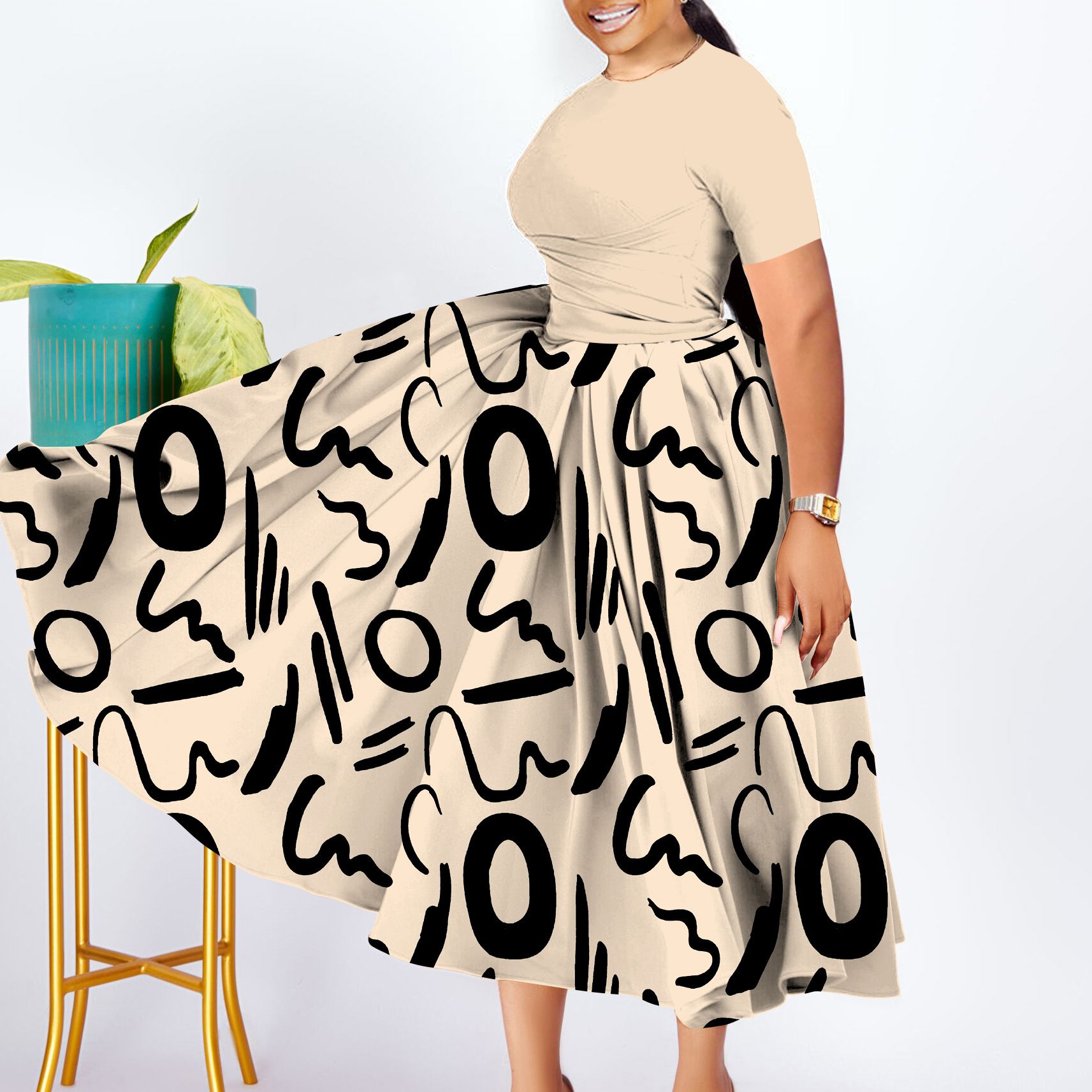 SENYI 2025 Plus size women's clothing Fashion temperament pleated personality tribal retro swing dress