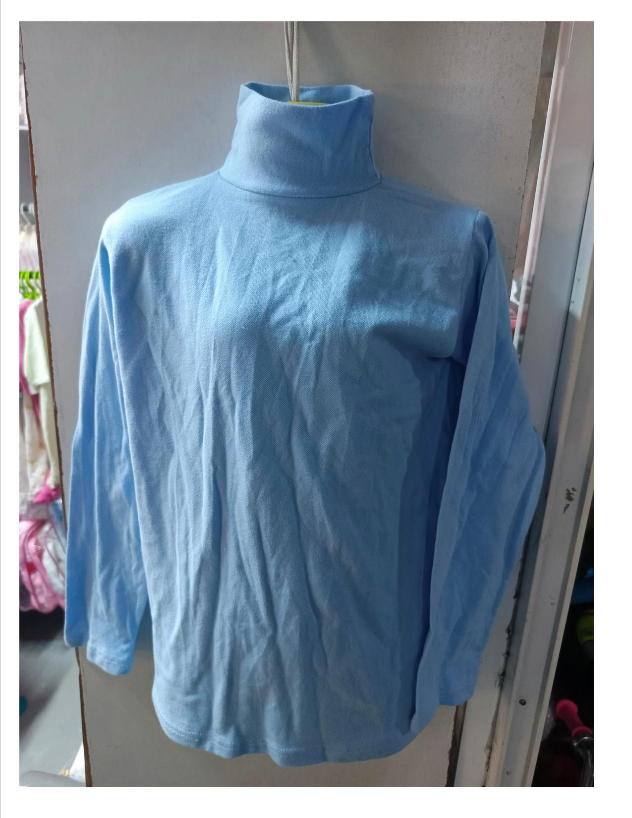 3 pcs Fashion Boys/ Girls/ Unisex Pullneck/ turtleneck T-shirts Slight Stratch Material (NB: THE PACK HAS 3 PULLNECKS MIXED COLORS BUT SAME SIZE OF CHOOSEN AGE GROUP)