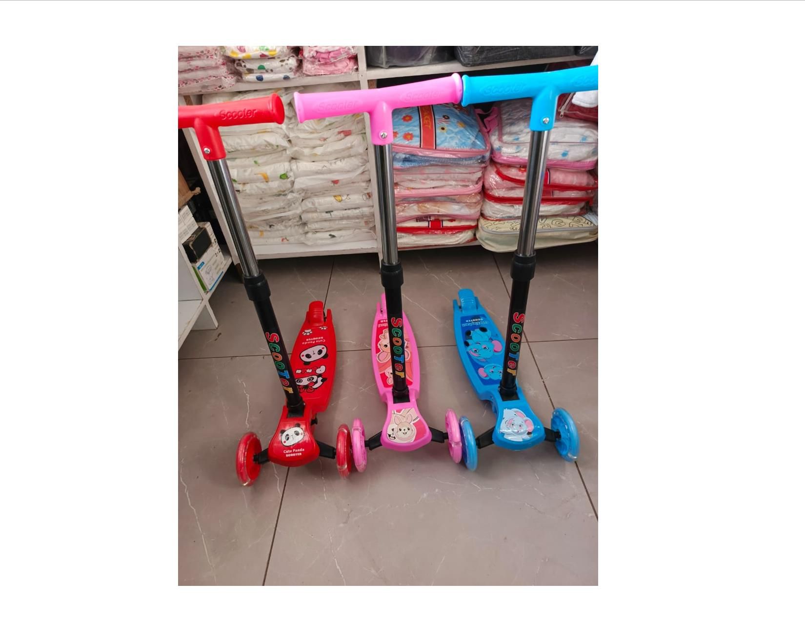 Kids Adjustable Scooter Can Handle Unto 40kg, 3-6Years
