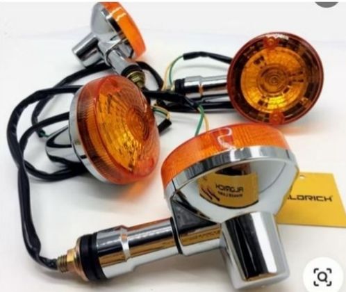 Universal 2 pcs/4pcs Turn Signals 12V Motorcycle for Suzuki GN125 GN 125 HJ125-8 GS125 GS 125 Moto Turn Signal Light Lamp Blinker 250-850 25-3015 263015