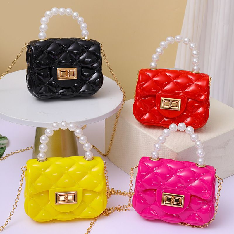 Hot-selling bestseller Summer 2025 new collection Mini jelly square buns Fresh and sweet crossbody bag Chain candy handbag Single-shoulder coin purse Cute silicone coin purse