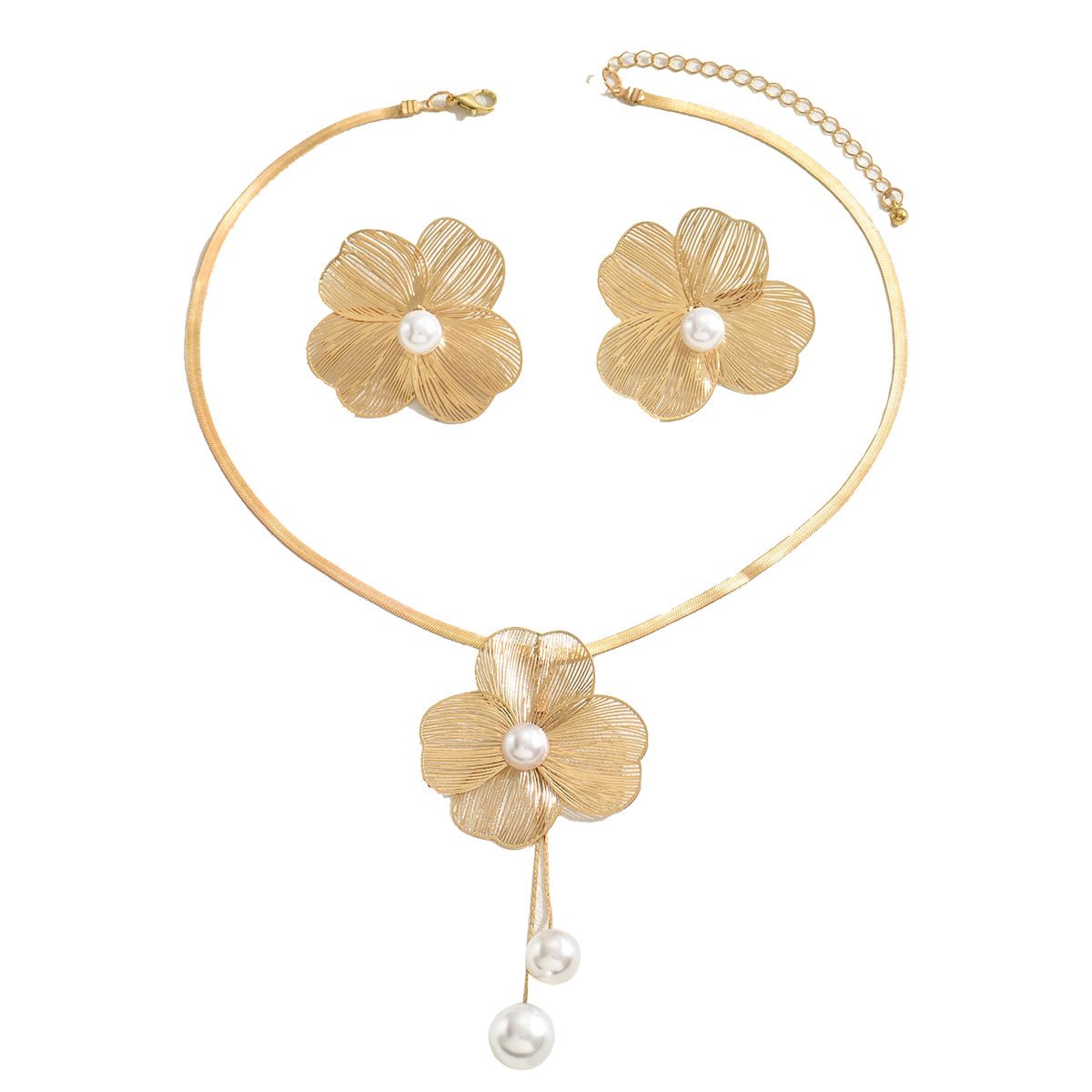 New 2PCS Fashion Gold-plated Metallic Flower Pendant Choker Necklace for Women Party Simple Pearl Flower Earring Jewelry Set