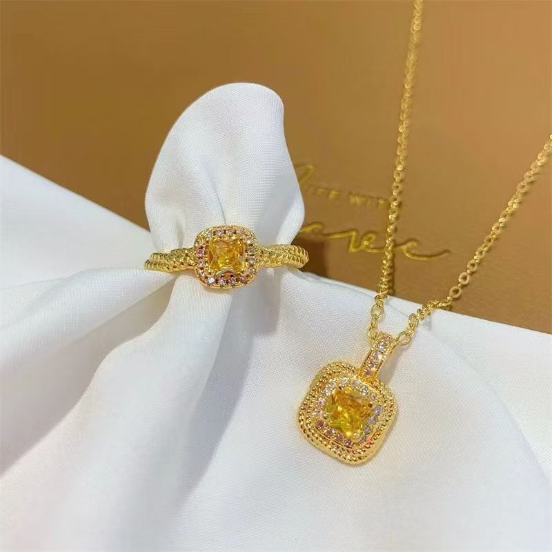 Light luxury, super sparkle, small sugar cube yellow diamond necklace, stud ring set, women's yellow crystal gemstone, fashionable and high-end collarbone