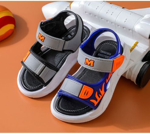 New Boys' Girls' Sandals Kids Wear-Resistant Soft-Soled Non-Slip Beach Sandals For Boys And Girls