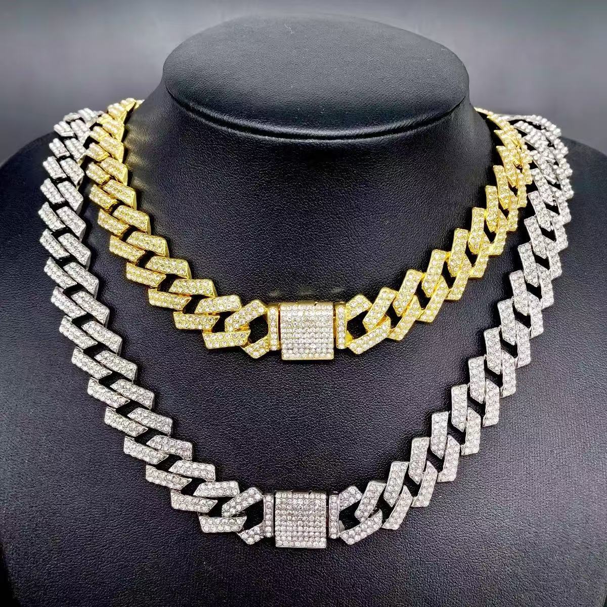 Full Rhinestone Hip Hop Multicolor Dark green Iced Out Crystal Cuban Chain Necklace For Women Men Bling Paved Hiphop Jewelry Miami Male Rapper Accessories Jewelry Gift