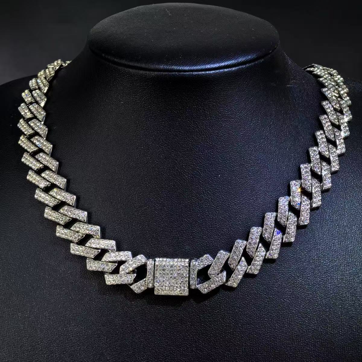 Full Rhinestone Hip Hop Multicolor Dark green Iced Out Crystal Cuban Chain Necklace For Women Men Bling Paved Hiphop Jewelry Miami Male Rapper Accessories Jewelry Gift