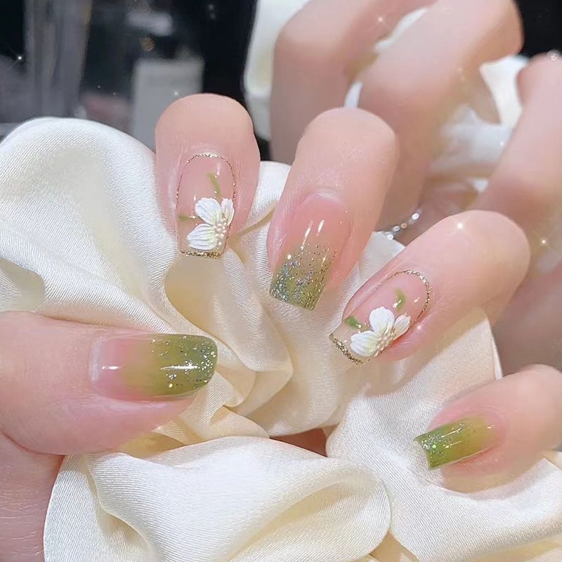 Nail art 24-piece set fake nails reusable sticker nails press-on french nail patch high sense romantic gradient flashing pink white camellia jelly sticker cosmetic accessories view 2