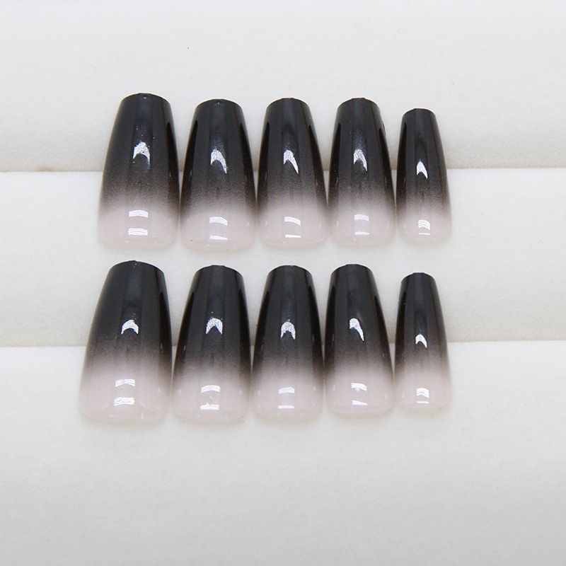 Nail art 24-piece set fake nails reusable sticker nails press-on french nail patch minimalist style black gradient fashion niche sweet cool spice girl style view 4