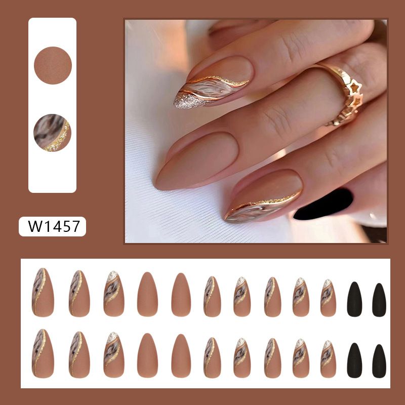 Nail art 24-piece set fake nails reusable sticker nails press-on Mid-style almond nail brown lake smudge in autumn and winter, with white atmosphere and temperament