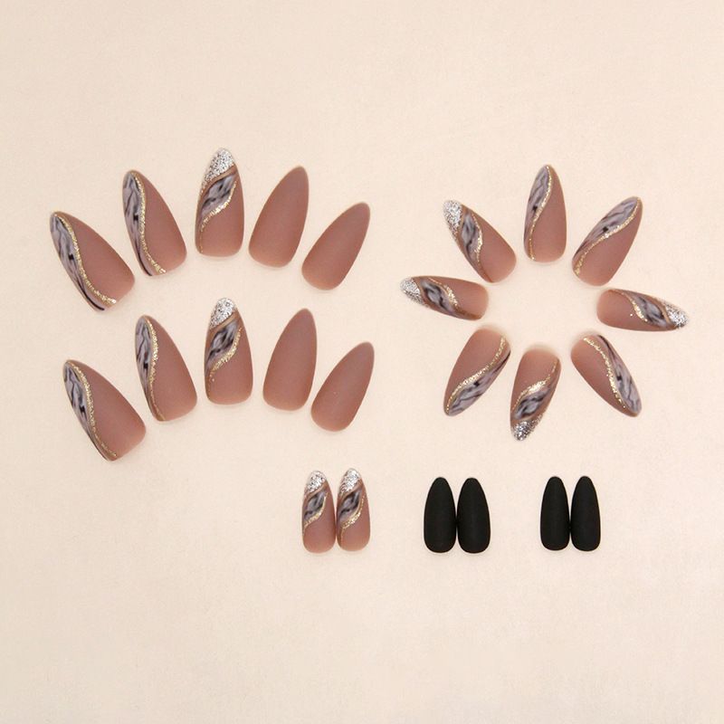 Nail art 24-piece set fake nails reusable sticker nails press-on Mid-style almond nail brown lake smudge in autumn and winter, with white atmosphere and temperament
